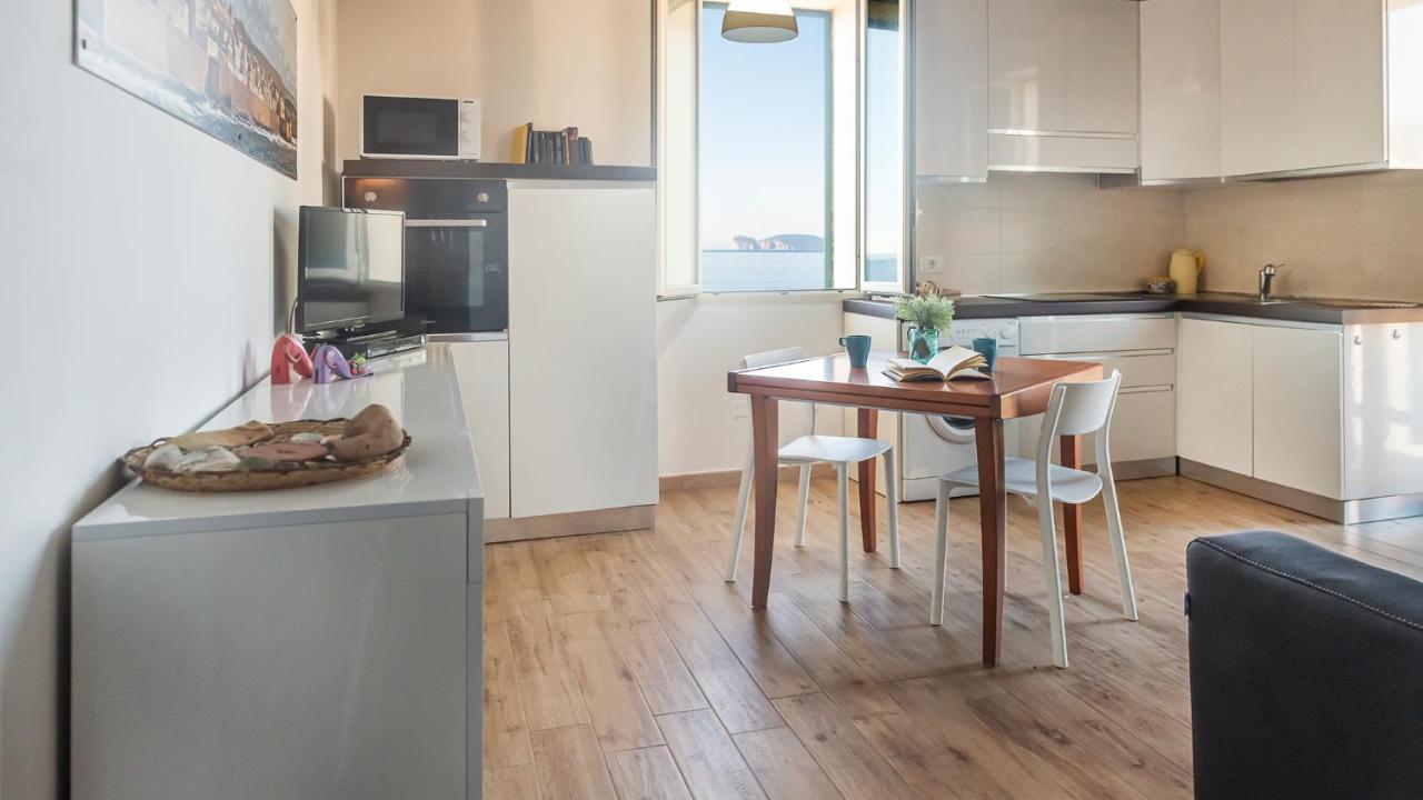 Waterfront Apartment Алгеро Екстериор снимка