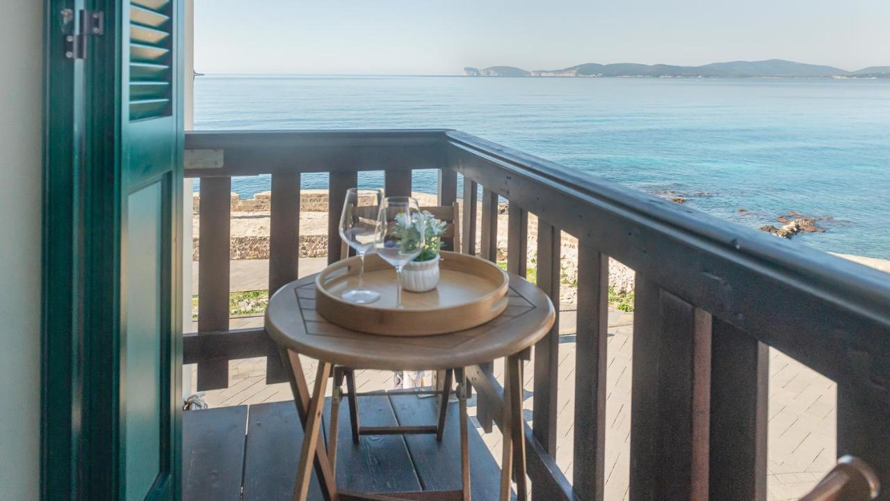 Waterfront Apartment Алгеро Екстериор снимка