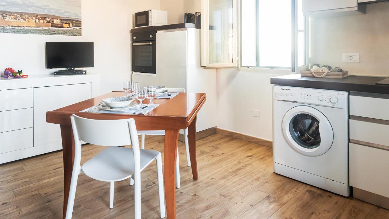 Waterfront Apartment Алгеро Екстериор снимка