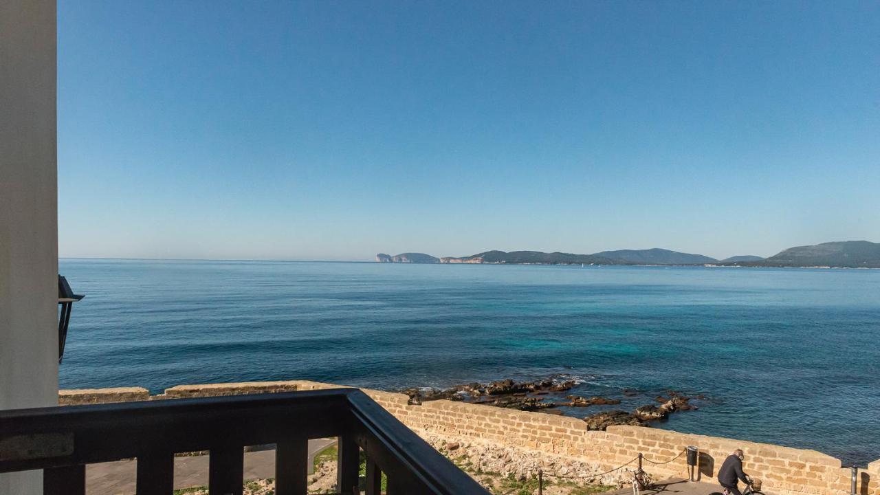 Waterfront Apartment Алгеро Екстериор снимка